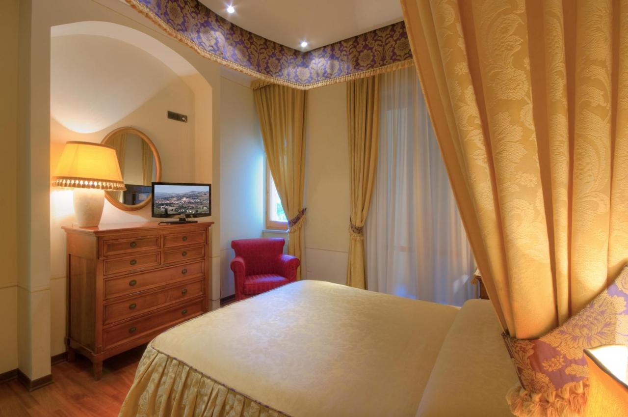 Hotel Giardino San Lorenzo in Campo Εξωτερικό φωτογραφία